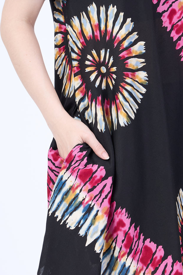 Black Printed Colorful Dress with Sleeves and Two Pockets