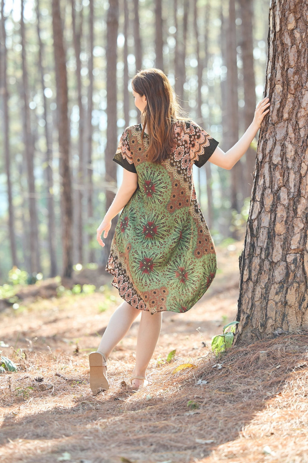 Green Flower Mandala Dress with Sleeves and Two Pockets - Lannaclothesdesign Shop