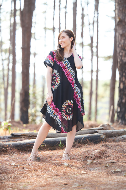 Black Printed Colorful Dress with Sleeves and Two Pockets